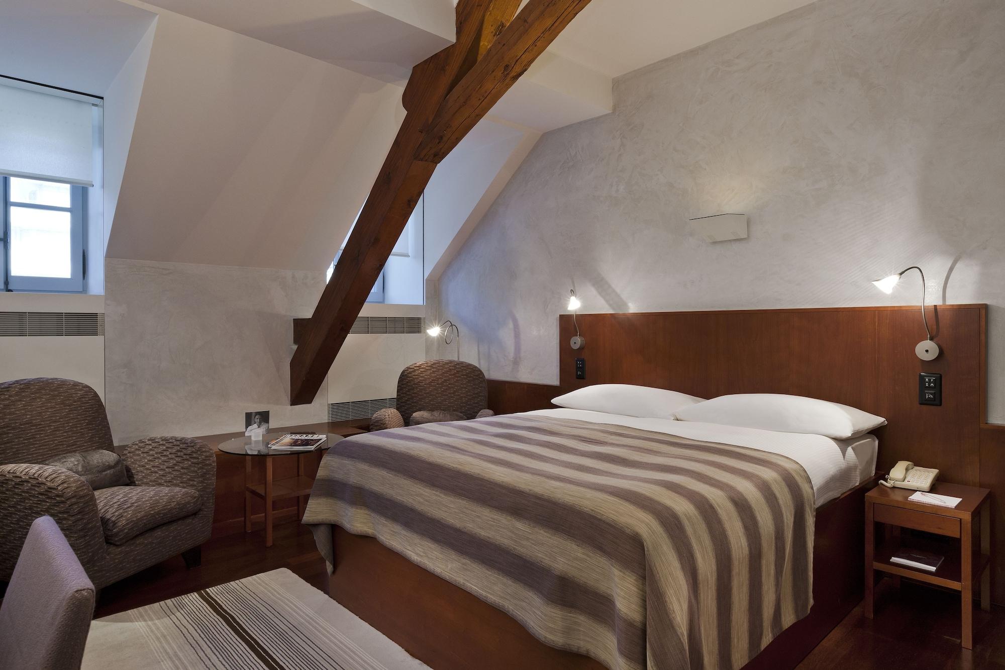 Hotel Angleterre Lozanna Zewnętrze zdjęcie